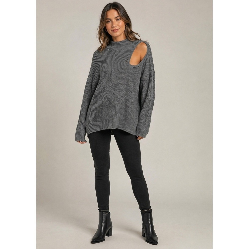 ASTR the Label Edgy Sweater Womens XL Gray Acrylic Ribbed Chunky‎ Cut Out